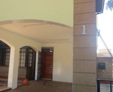 Townhouse to let Lavington Nairobi