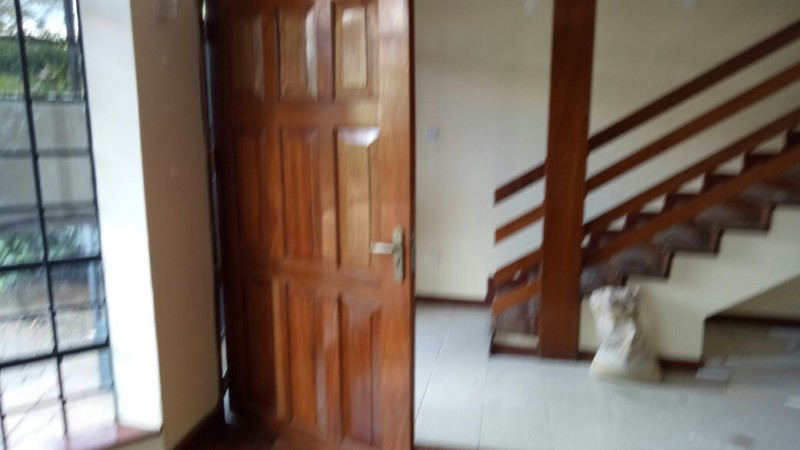 Townhouses to rent in Langata