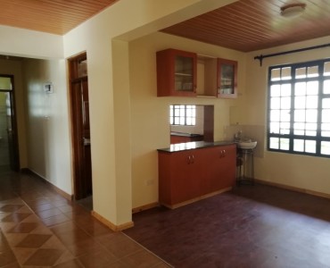 3 Bedroom with Dsq Bungalow, Karen Plains