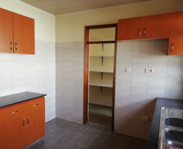 3 Bedroom with Dsq Bungalow, Karen Plains